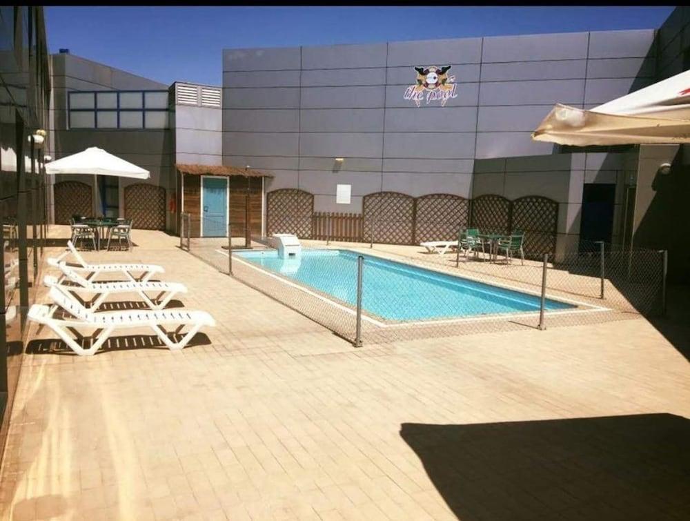 Iraipe Logrono Hotel Ngoại thất bức ảnh