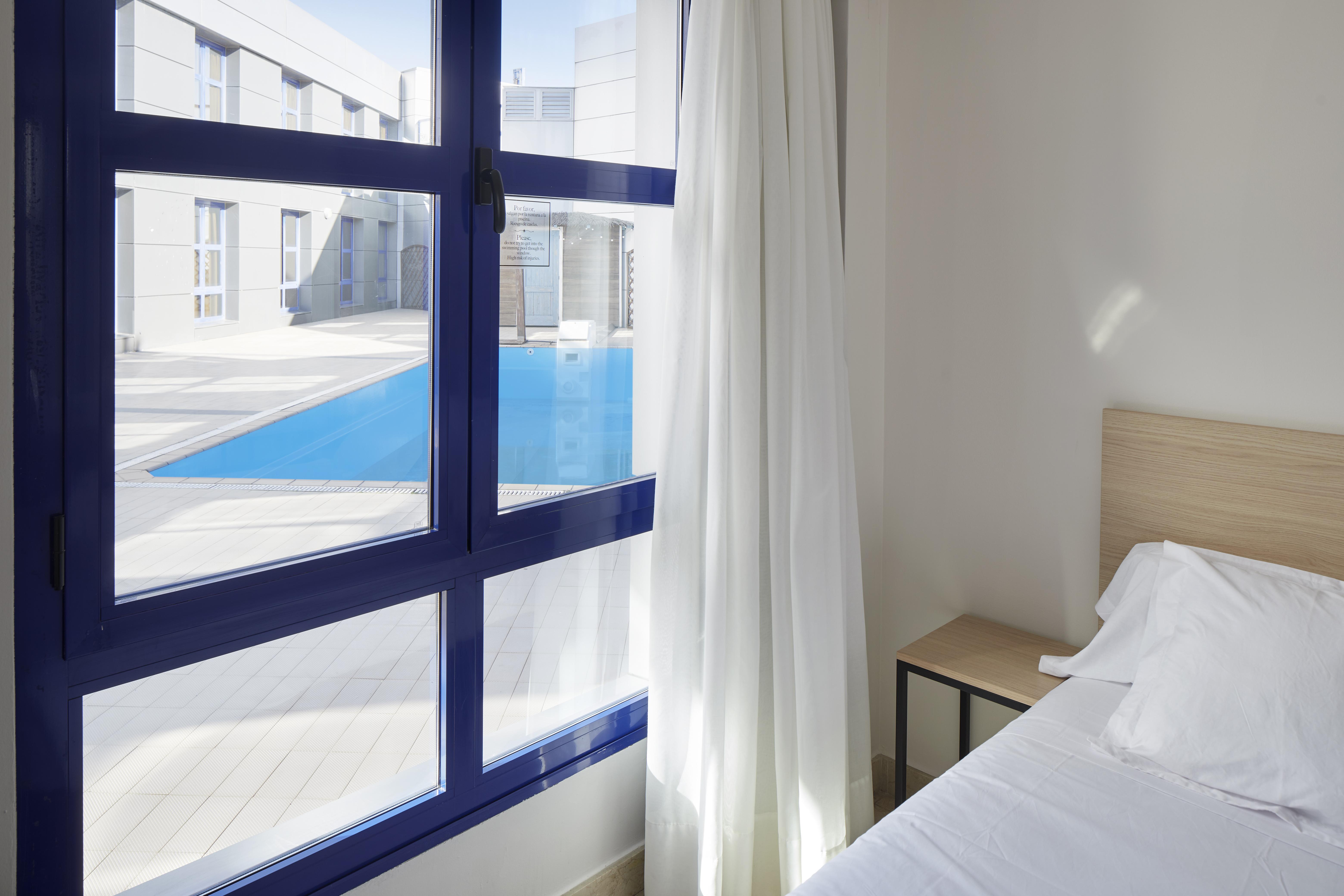 Iraipe Logrono Hotel Ngoại thất bức ảnh