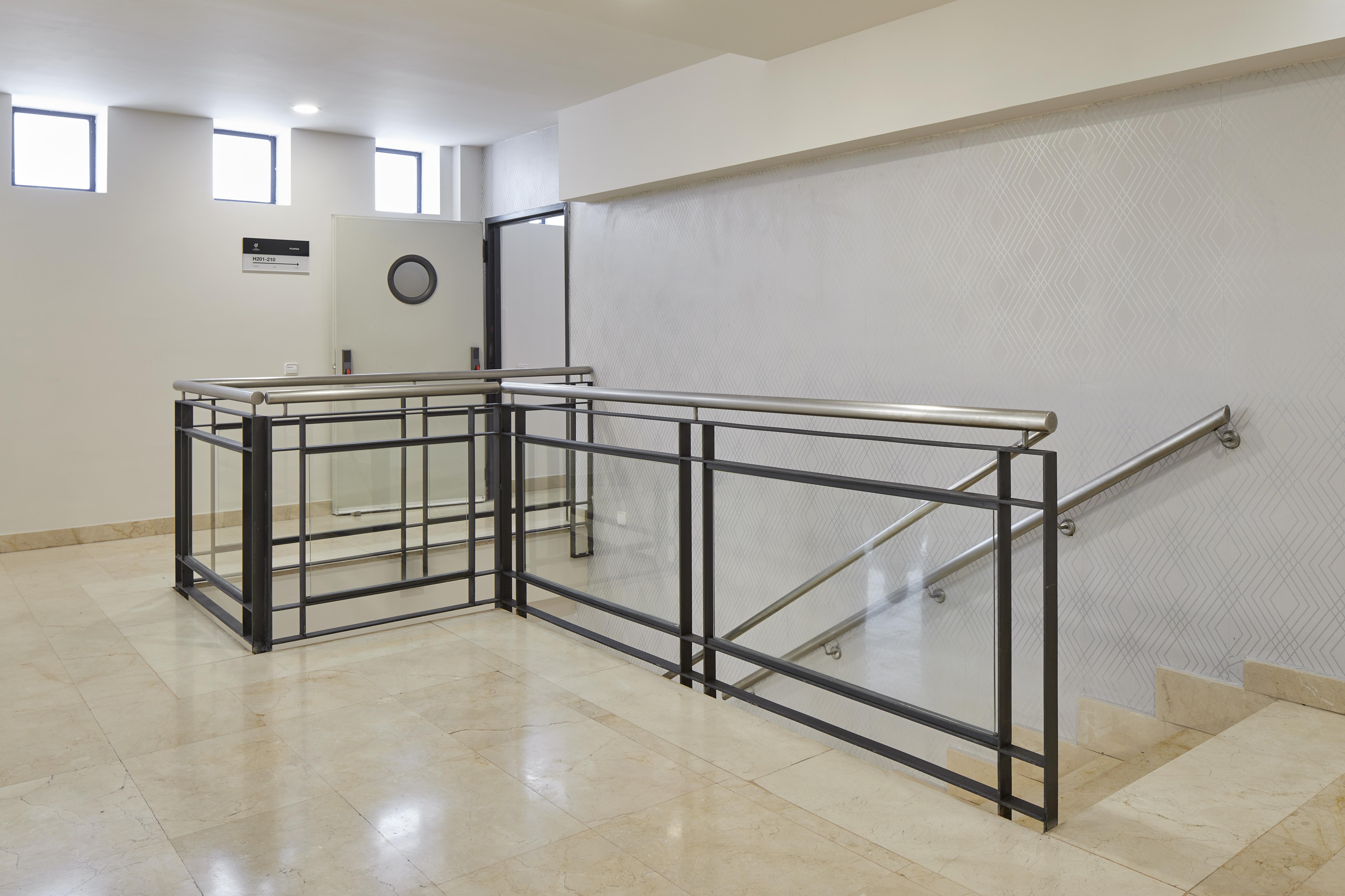 Iraipe Logrono Hotel Ngoại thất bức ảnh