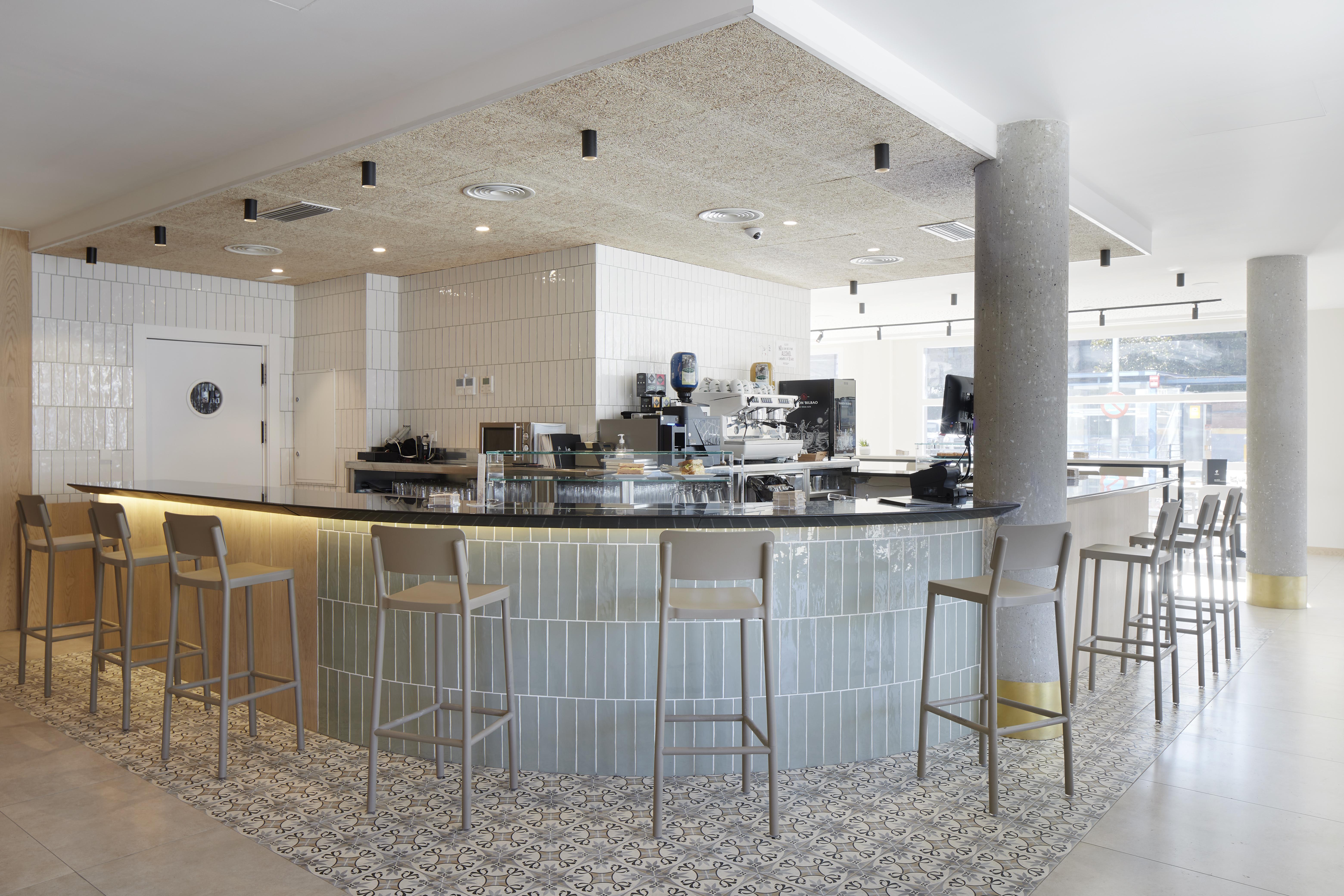 Iraipe Logrono Hotel Ngoại thất bức ảnh