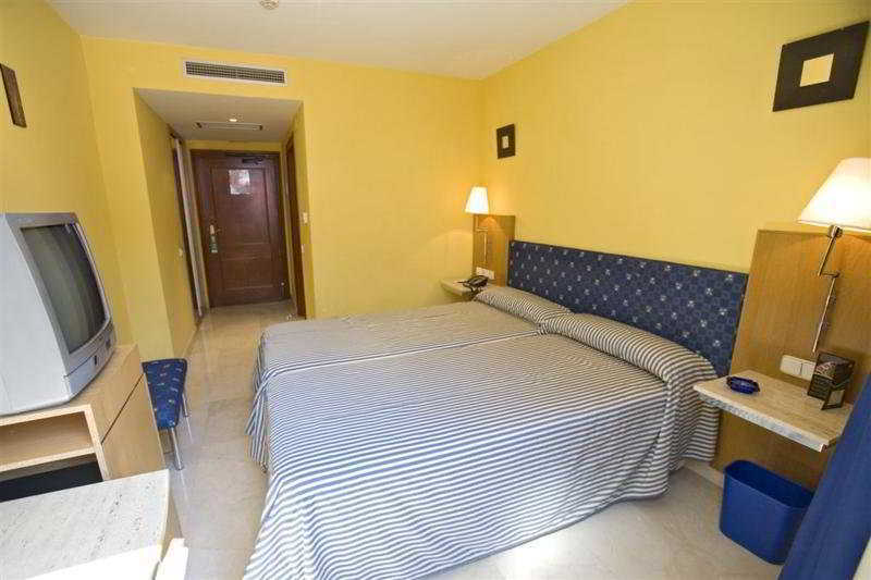 Iraipe Logrono Hotel Ngoại thất bức ảnh
